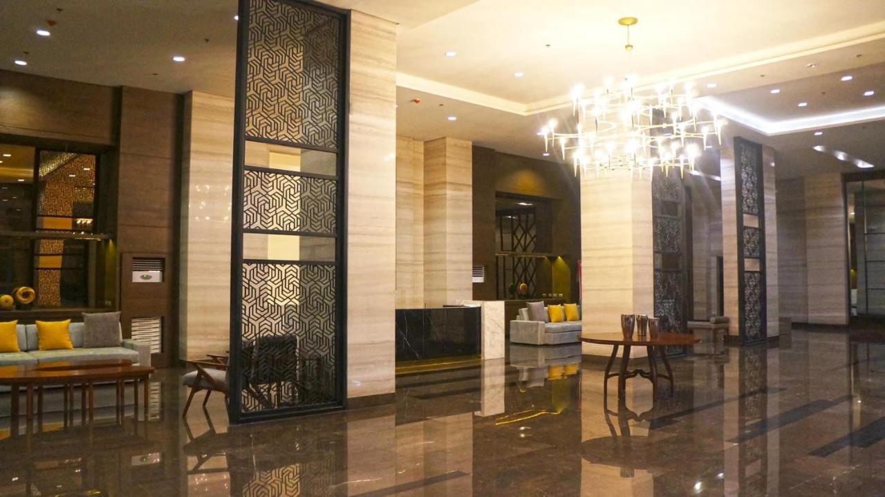 Aparthotel The Radiance Manila Bay Pasay Exterior foto